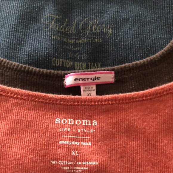 3 ribbed tank tops XL - Picture 2 of 2